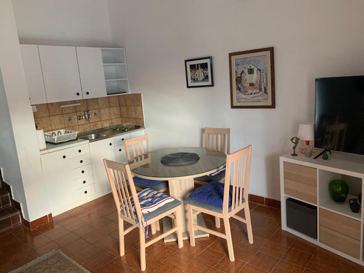 Apartments Natasa ปูนัต ภายนอก รูปภาพ